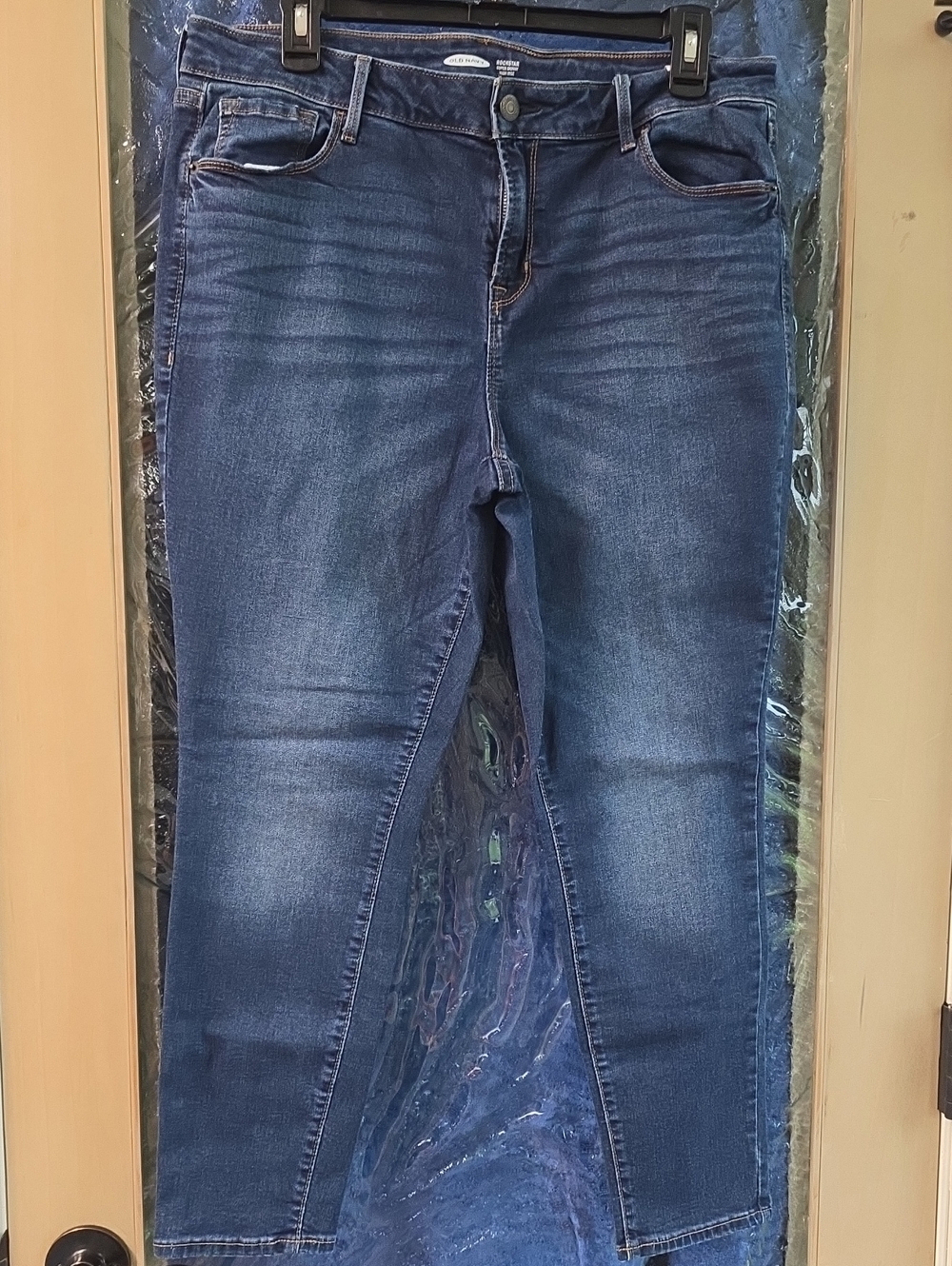 Old Navy Rockstar Skinny Jeans - NWOT
